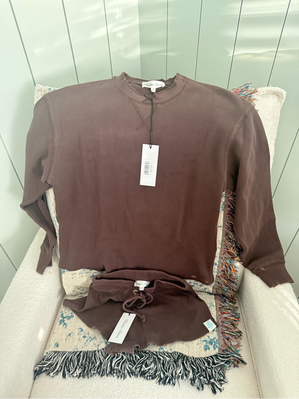 New Frankie’s Bikinis Noah Thermal Set Size Small Long Sleeve Size XS Shorts NWT